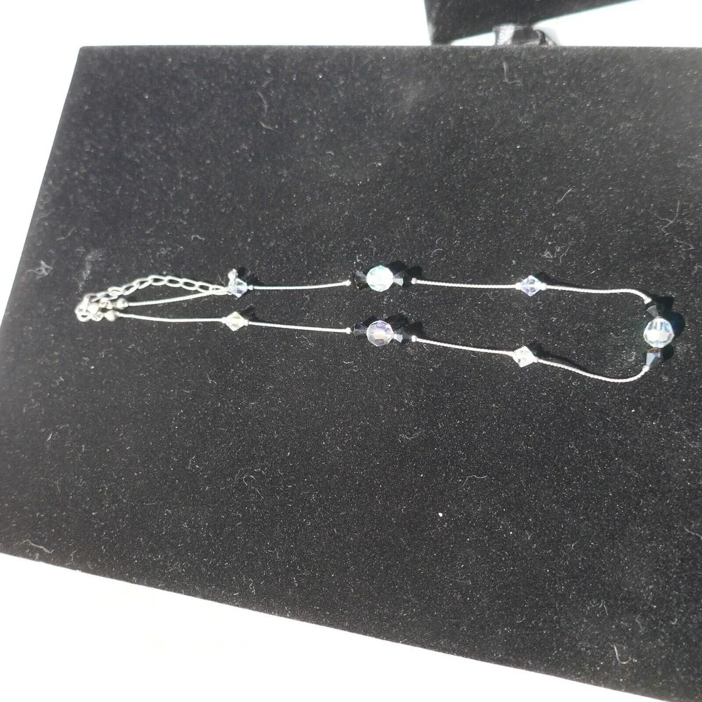 Crystal Aurora Borealis Necklace Black Crystal Silvertone 15 inches long - Picture 7 of 7